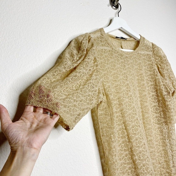Zara Tan Lace Puff Shoulder Blouse Sz S - Picture 5 of 8